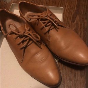 Madewell Oxfords in English Saddle
